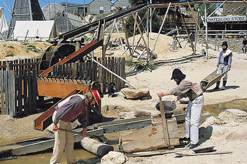 Sovereign Hill & Ballarat Day Tour from Melbourne